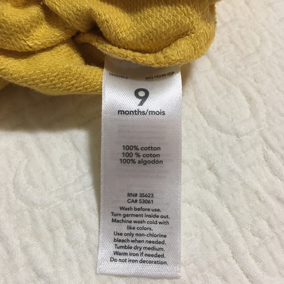 9m (4/$20) Pullover Hoodie and Onesie by Carter’s - Picture 4 of 8